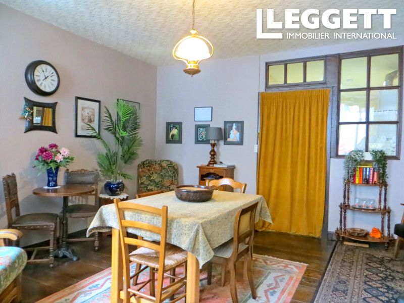 Property photo 3 of 10