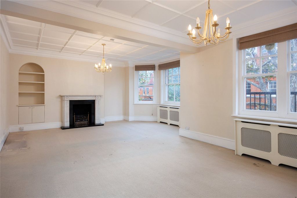 Property photo 1 of 14 Reception