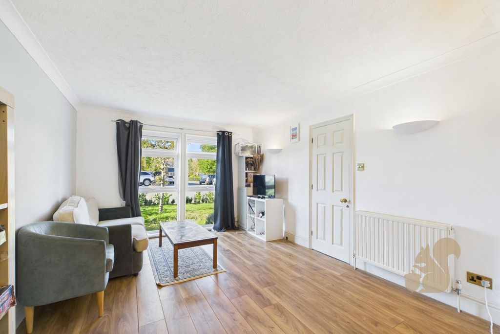 Property photo 3 of 21 Cam01659G0-Pr0632-Still014.Jpg