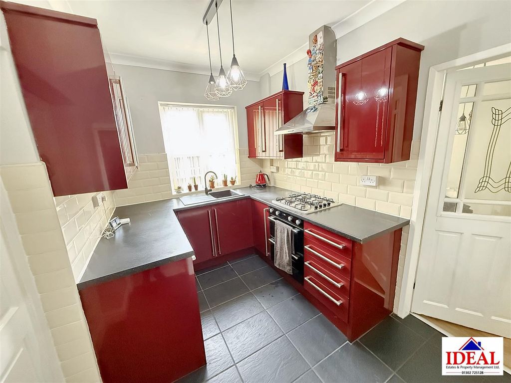 Property photo 2 of 15 Image00003 (4).Jpg