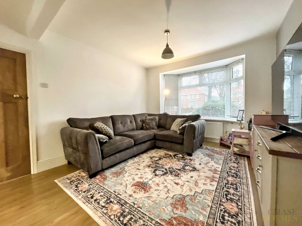 Property photo 2 of 24