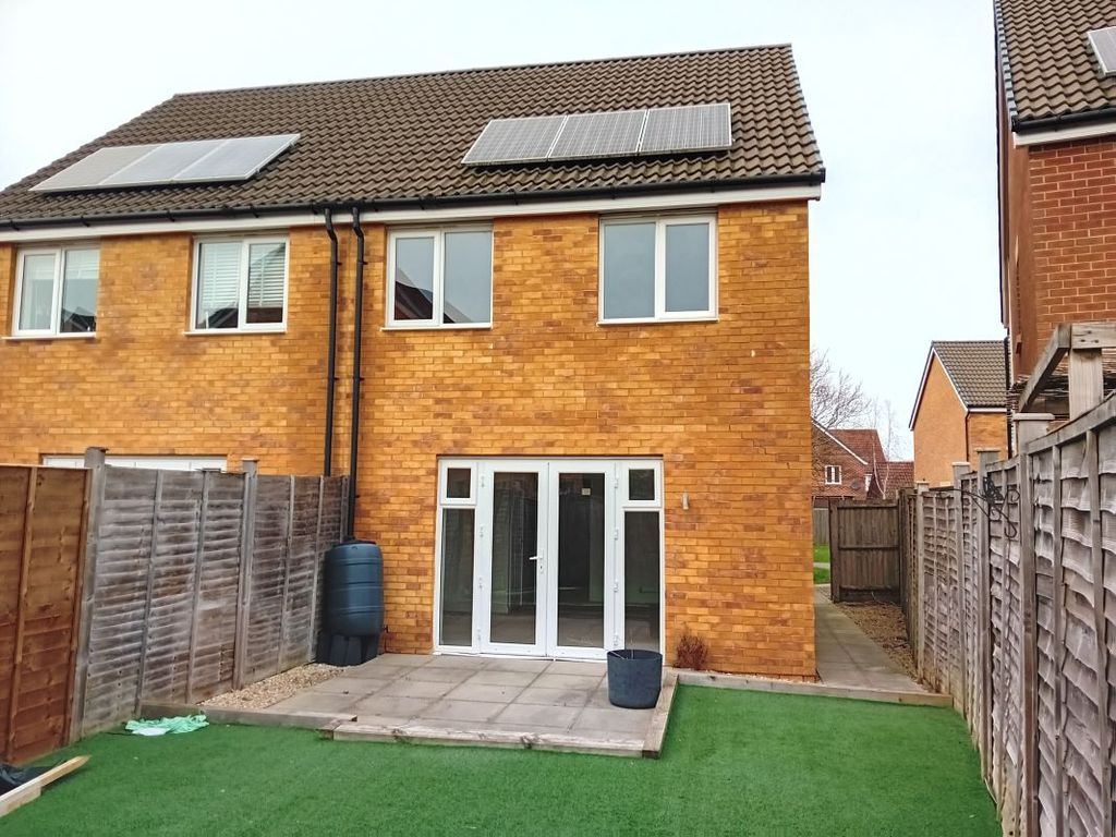 Property photo 2 of 3