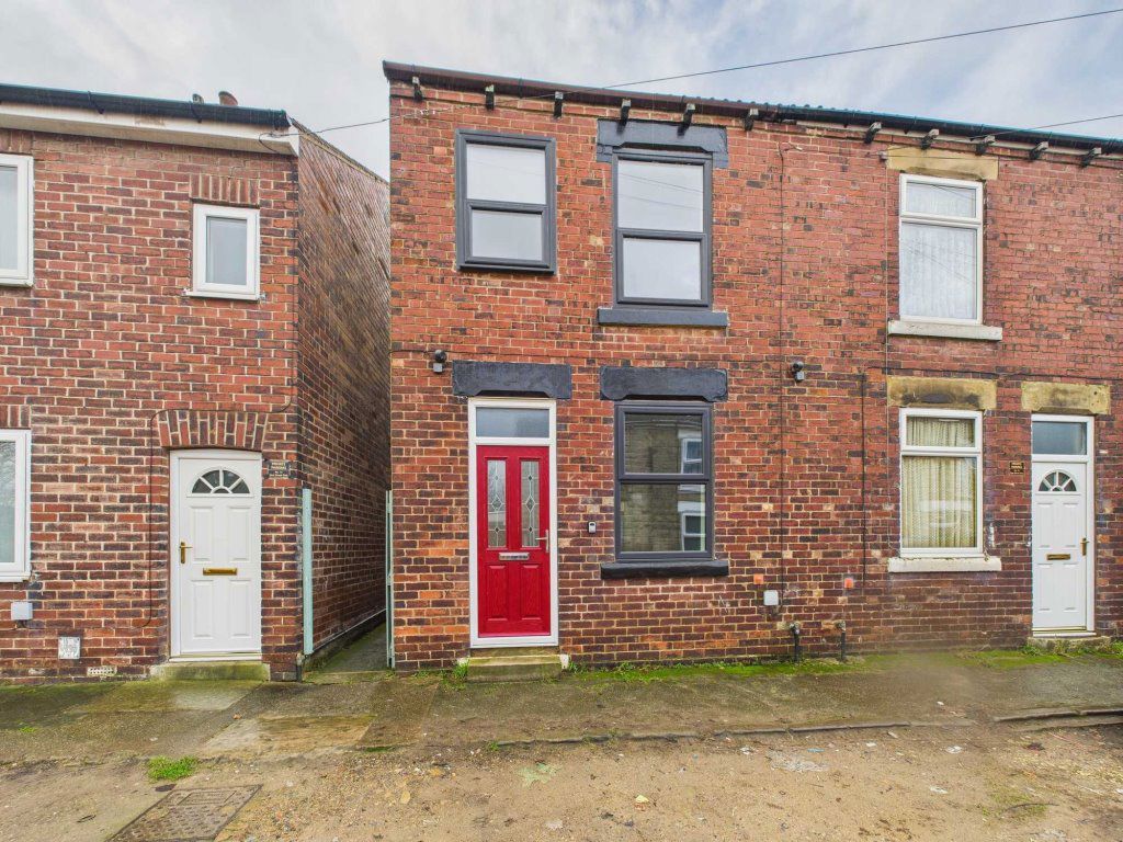 Property photo 1 of 8