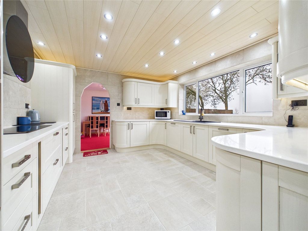 Property photo 2 of 24 Picture 2