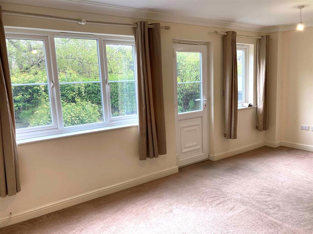 Property photo 3 of 12 Img_3609.Jpg