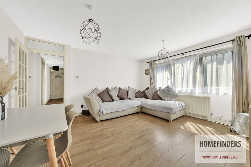 Property photo 2 of 14 Picture No. 04