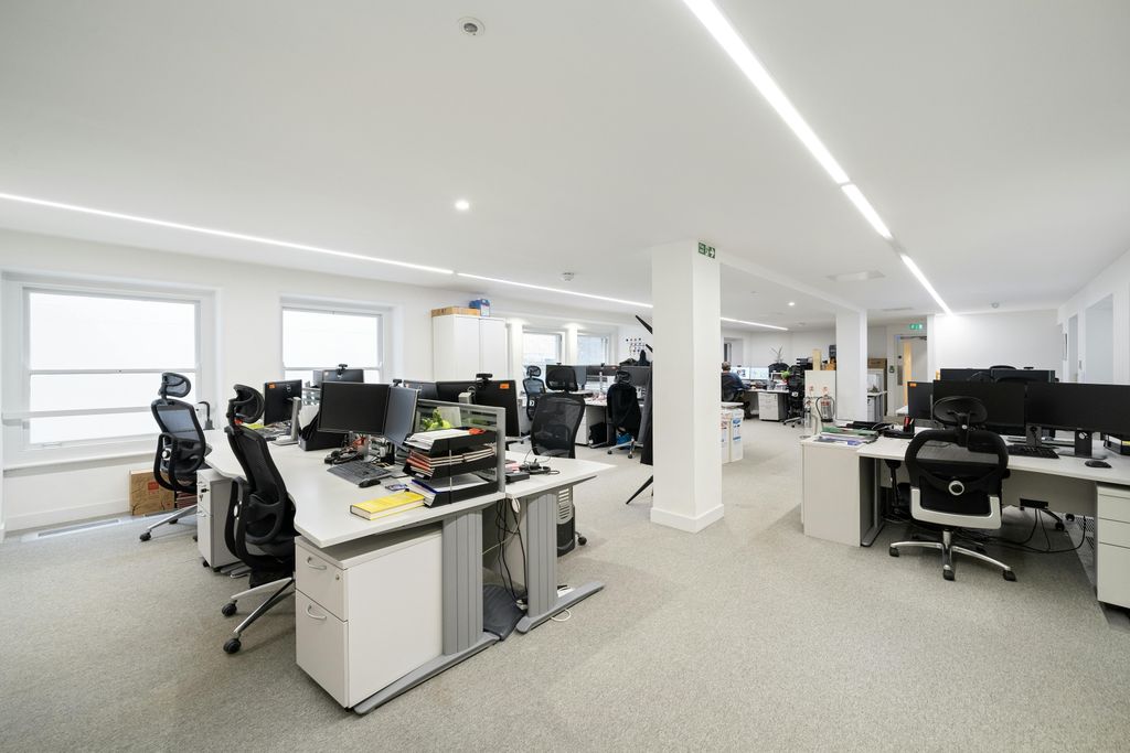 Property photo 3 of 7 Princeshojermynst481A.Jpg