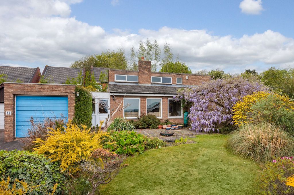 Property photo 1 of 23