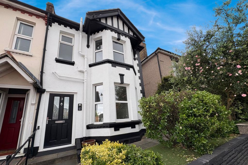 Property photo 1 of 24 4264081