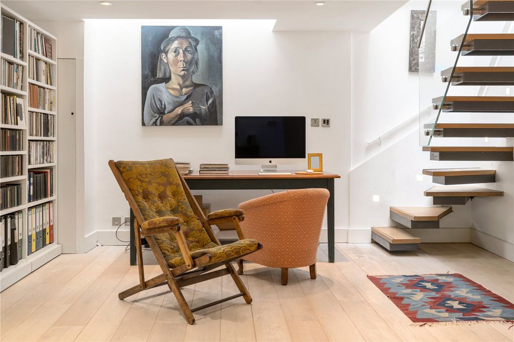 Property photo 3 of 36 Picture No. 21