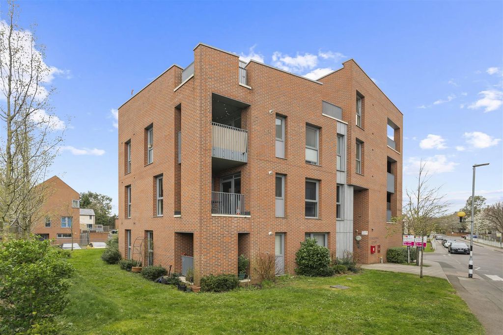 Property photo 1 of 17 Dsc05893.Jpg