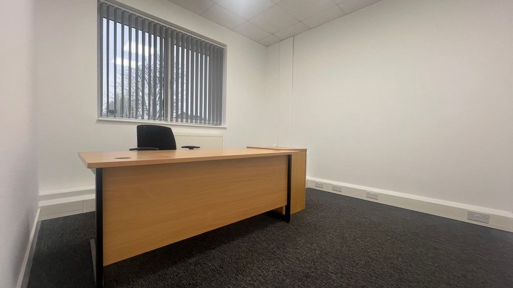 Property photo 2 of 5