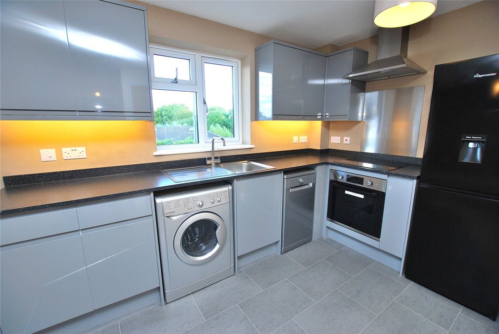 Property photo 2 of 6 Picture No. 03