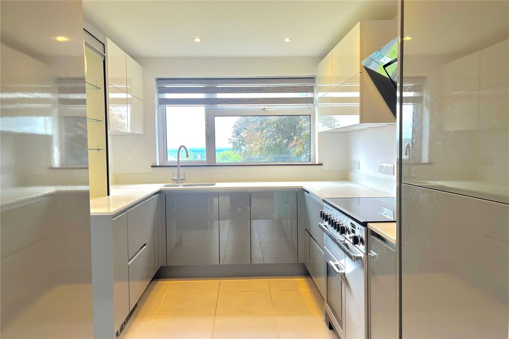 Property photo 1 of 12 Picture No. 47