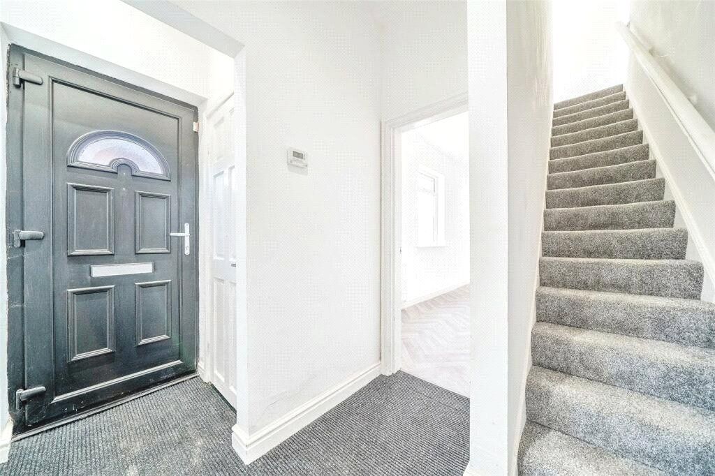 Property photo 2 of 14 Picture No. 11