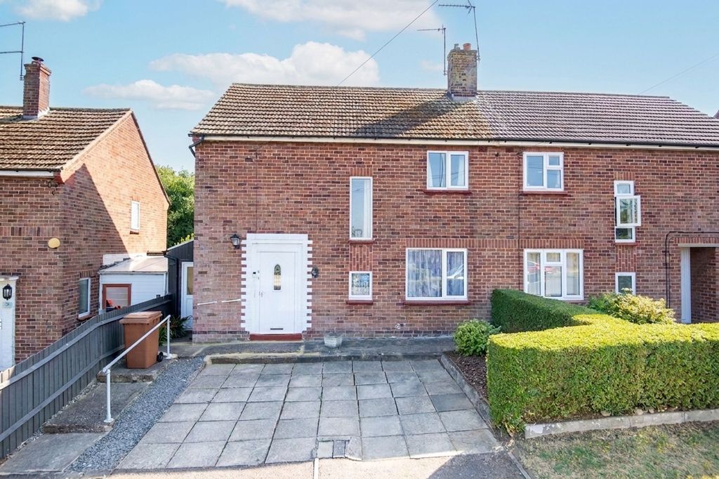 Property photo 1 of 24
