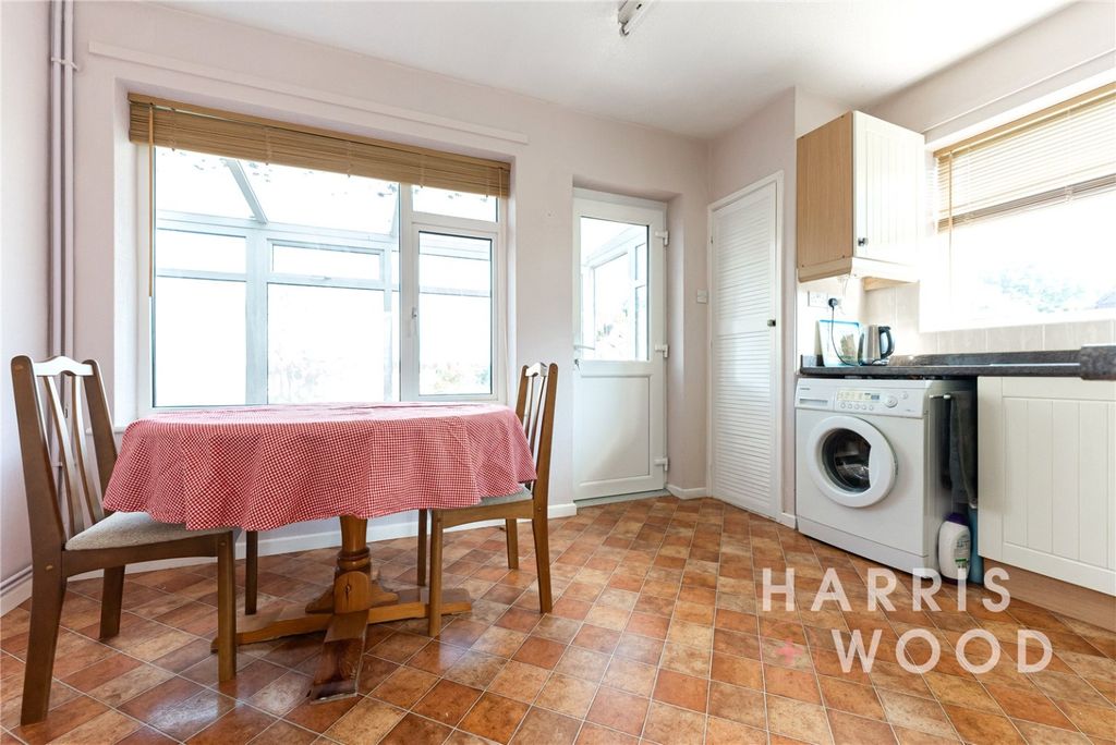 Property photo 3 of 21 3827504