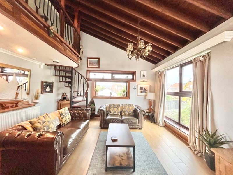 Property photo 3 of 41 Photo 3