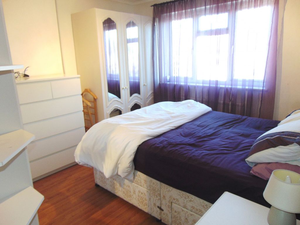 Property photo 2 of 9 4213.Jpg