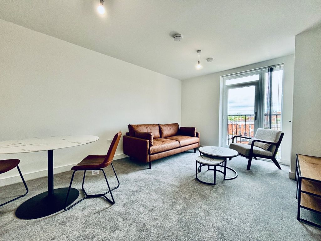 Property photo 2 of 13 Picture No. 08