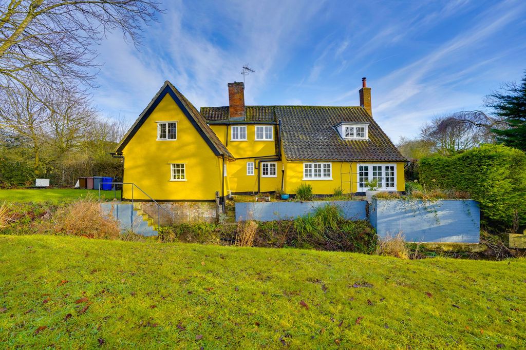 Property photo 1 of 27