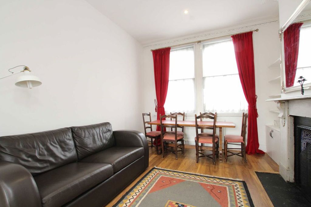 Property photo 1 of 4