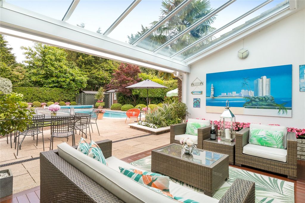 Property photo 3 of 25 Picture No. 28