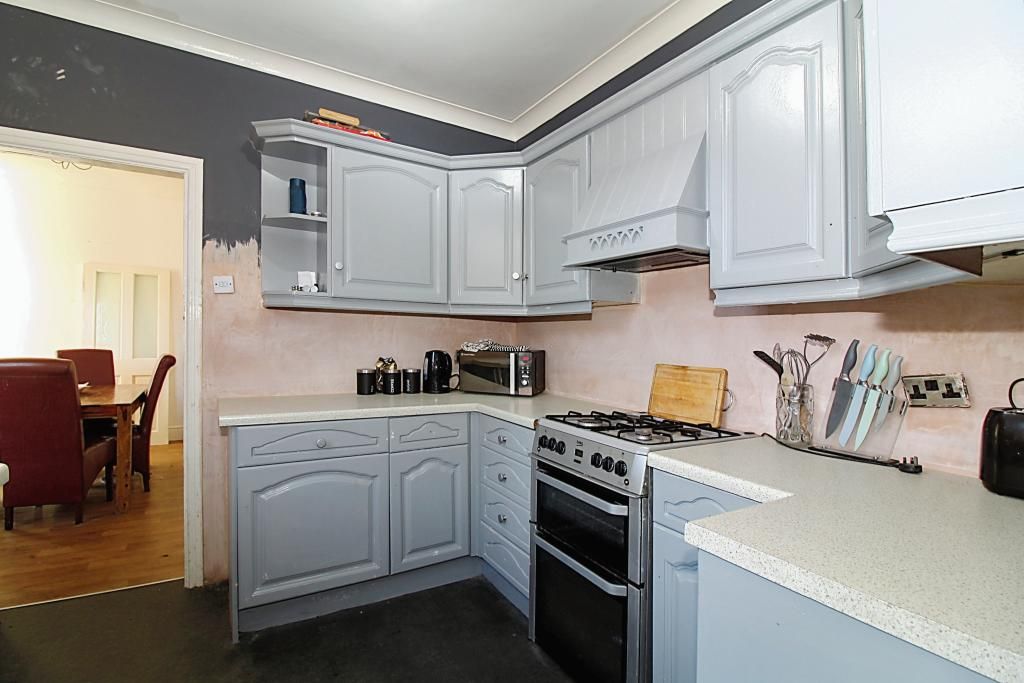 Property photo 3 of 13