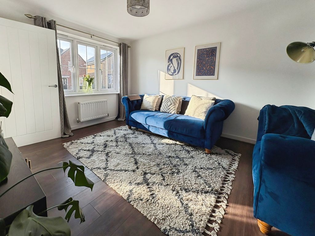 Property photo 3 of 13 Photo 14