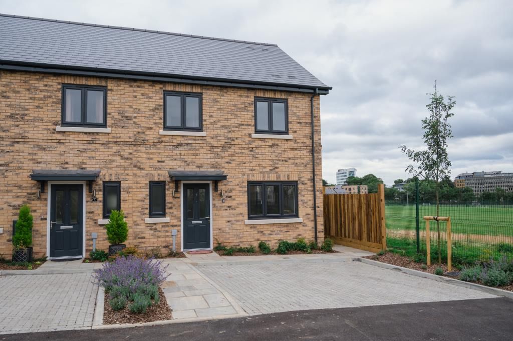 Property photo 1 of 21 External View