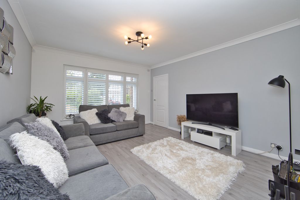 Property photo 2 of 11 Picture 2