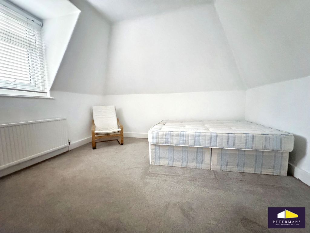 Property photo 3 of 3