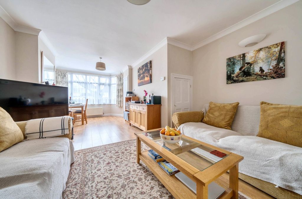 Property photo 2 of 14