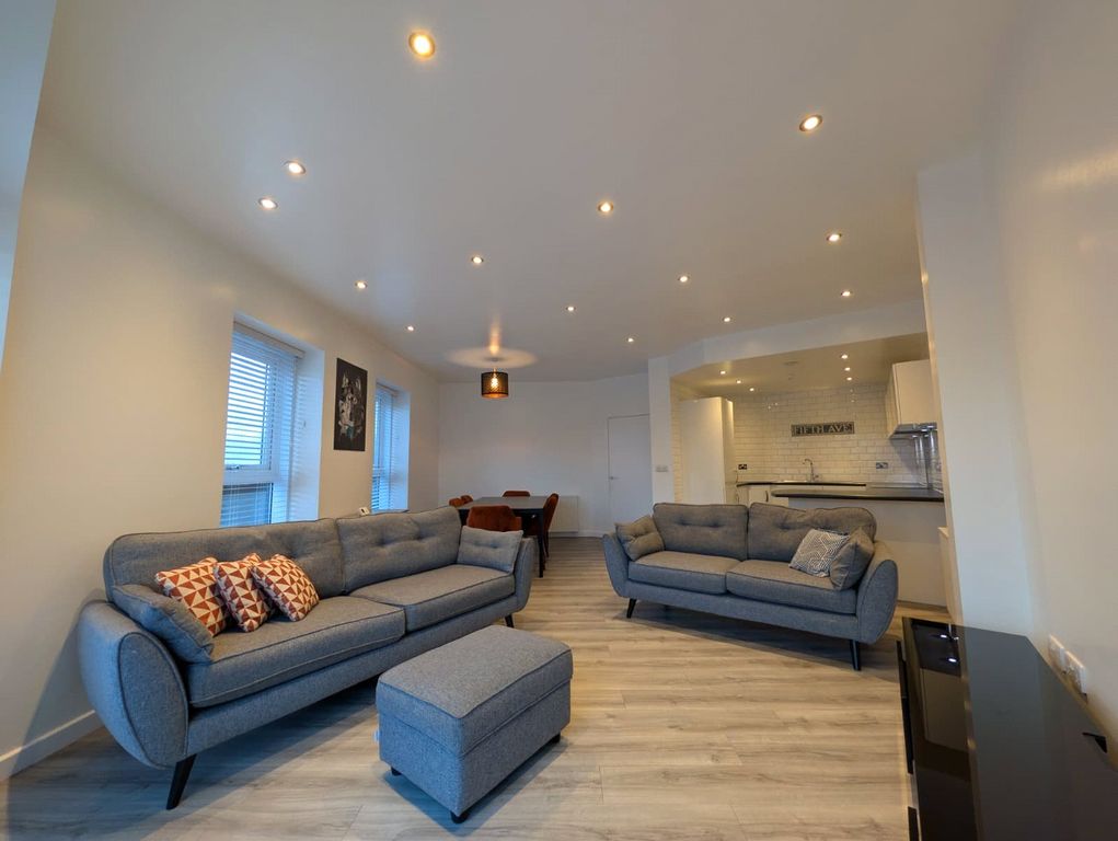 Property photo 1 of 14 Picture No. 08