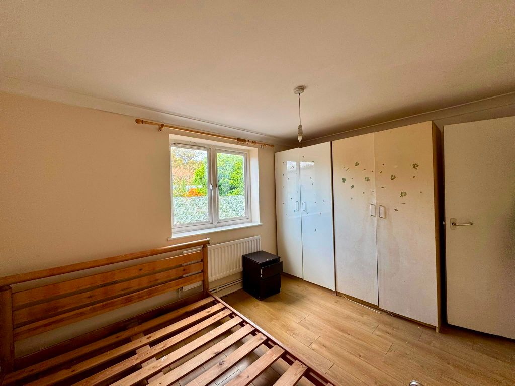 Property photo 2 of 7 47A Highmead Crescent, Ha0 4Eq (1)