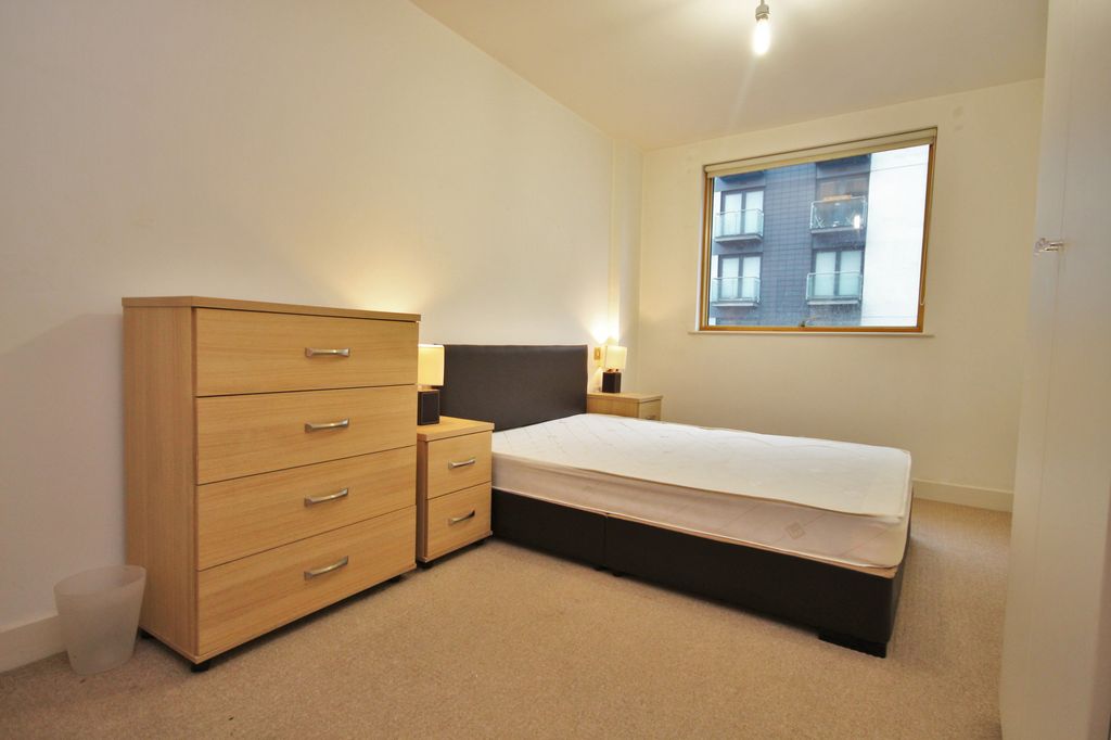 Property photo 3 of 4