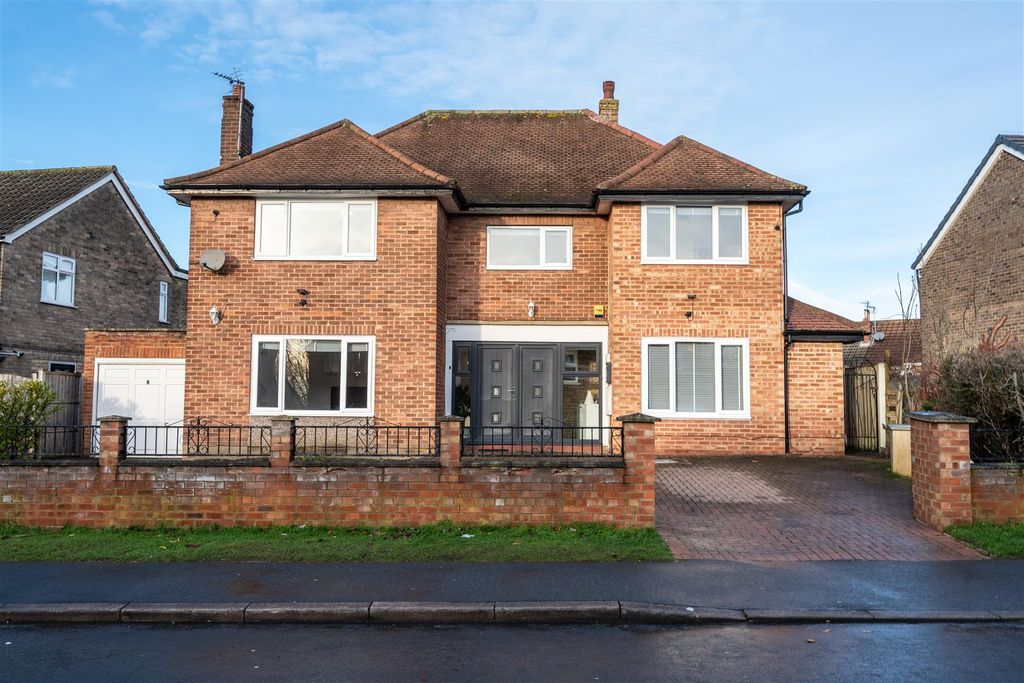 Property photo 1 of 24 _A7R5557-Hdr.Jpg