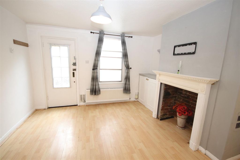 Property photo 3 of 9 Img_0080.Jpg