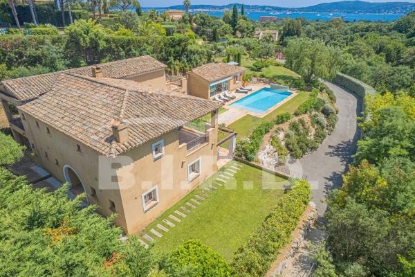 Property photo 2 of 7