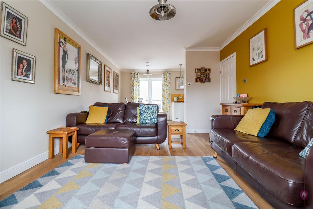 Property photo 3 of 21 Img_9110.Jpg