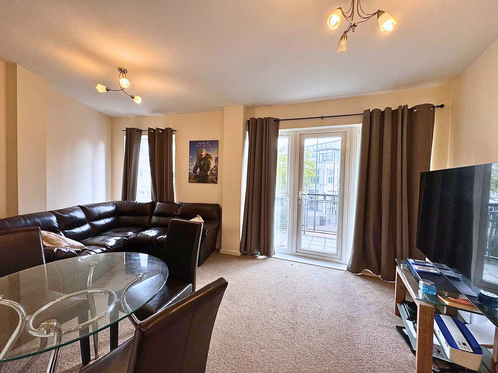 Property photo 3 of 10 Living Room