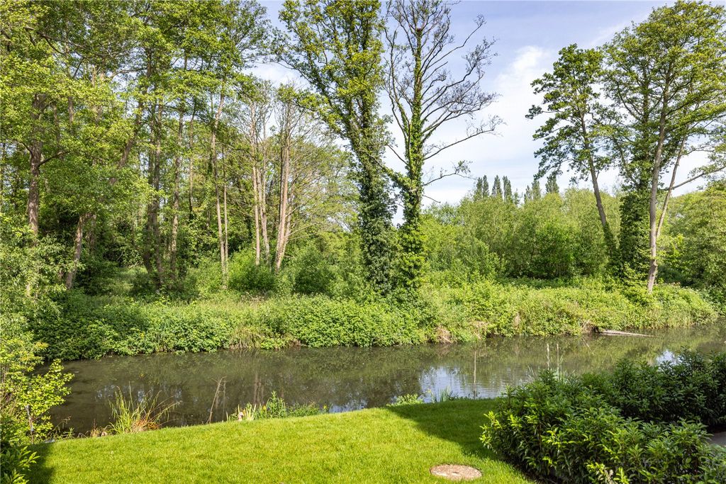 Property photo 3 of 11 Picture No. 56