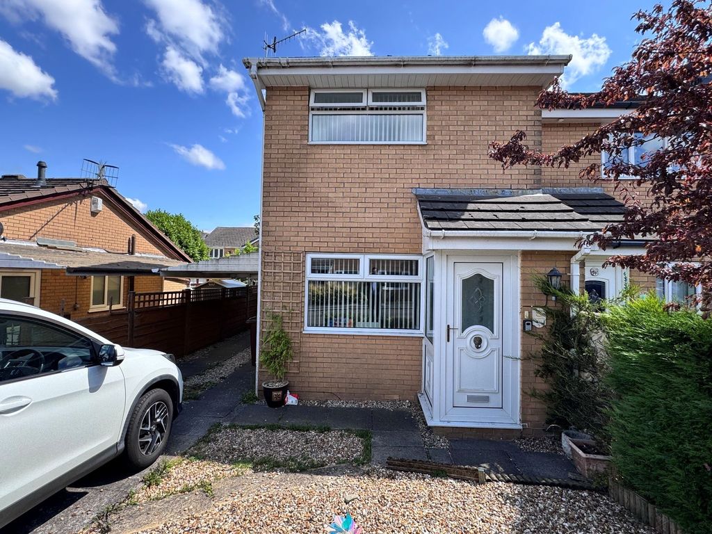 Property photo 1 of 12