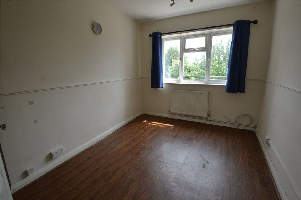 Property photo 2 of 5 Picture No. 02