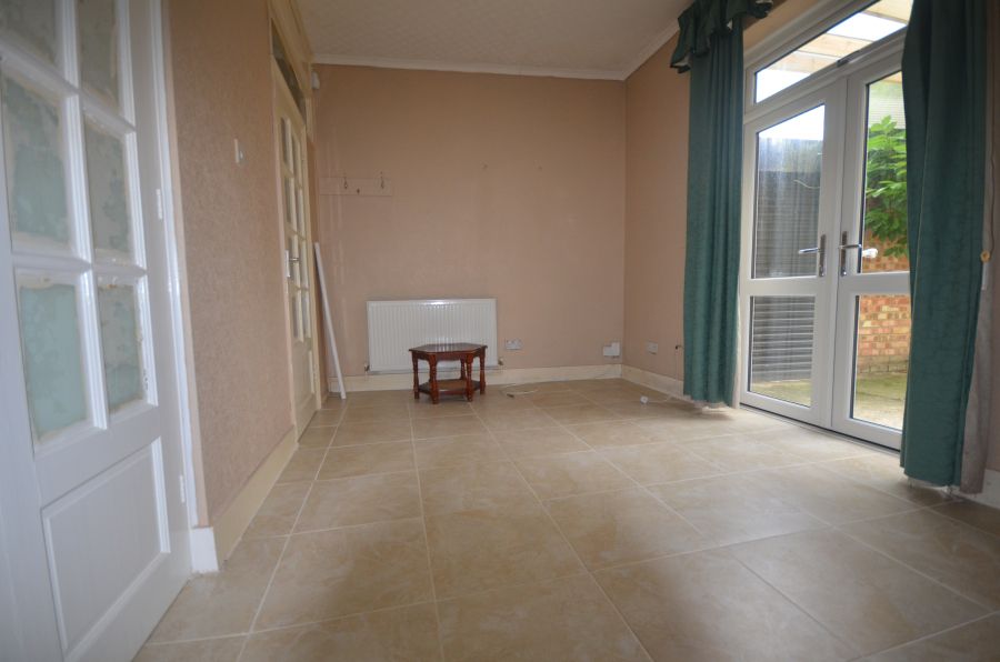 Property photo 3 of 17 Gallery