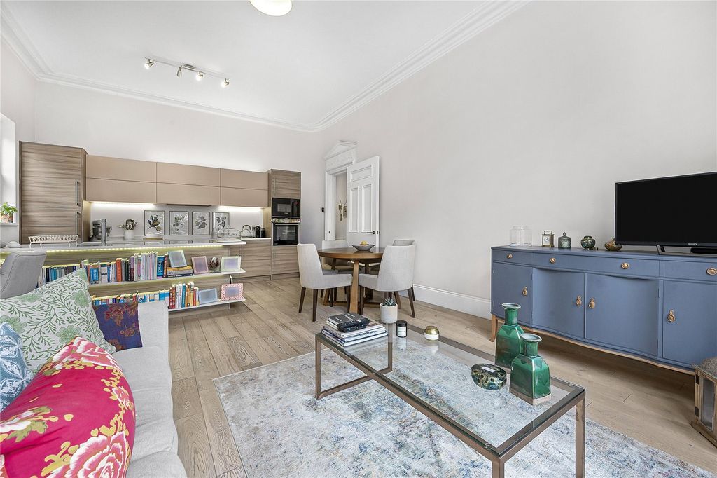 Property photo 1 of 10 Picture No. 14