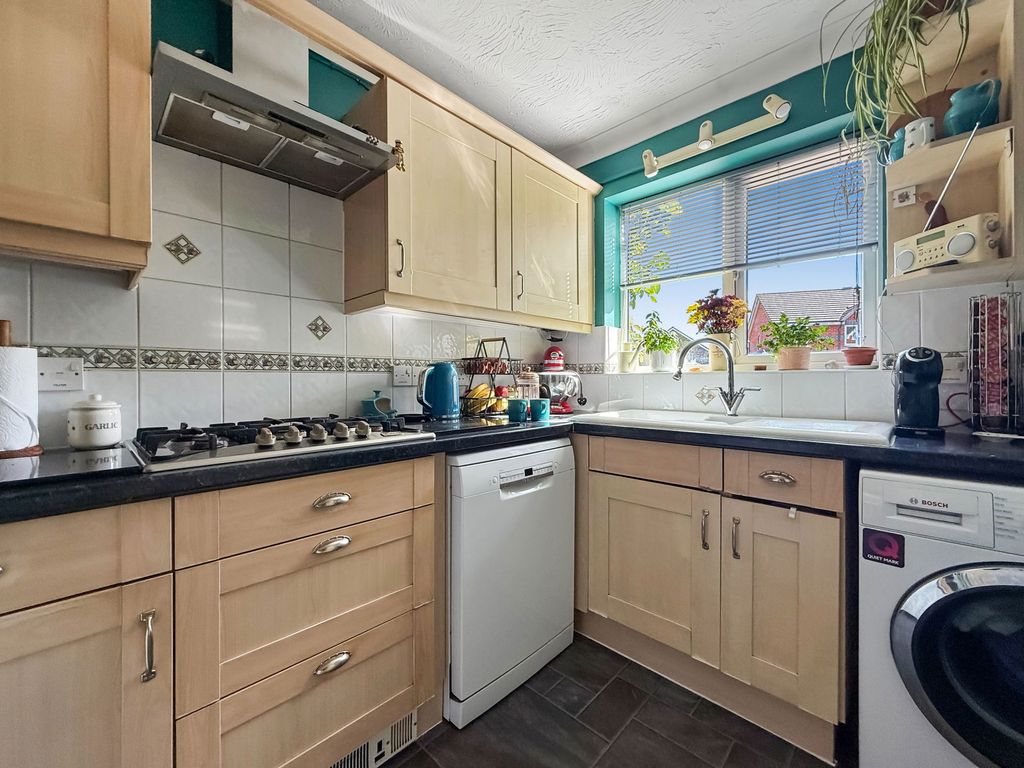 Property photo 3 of 22