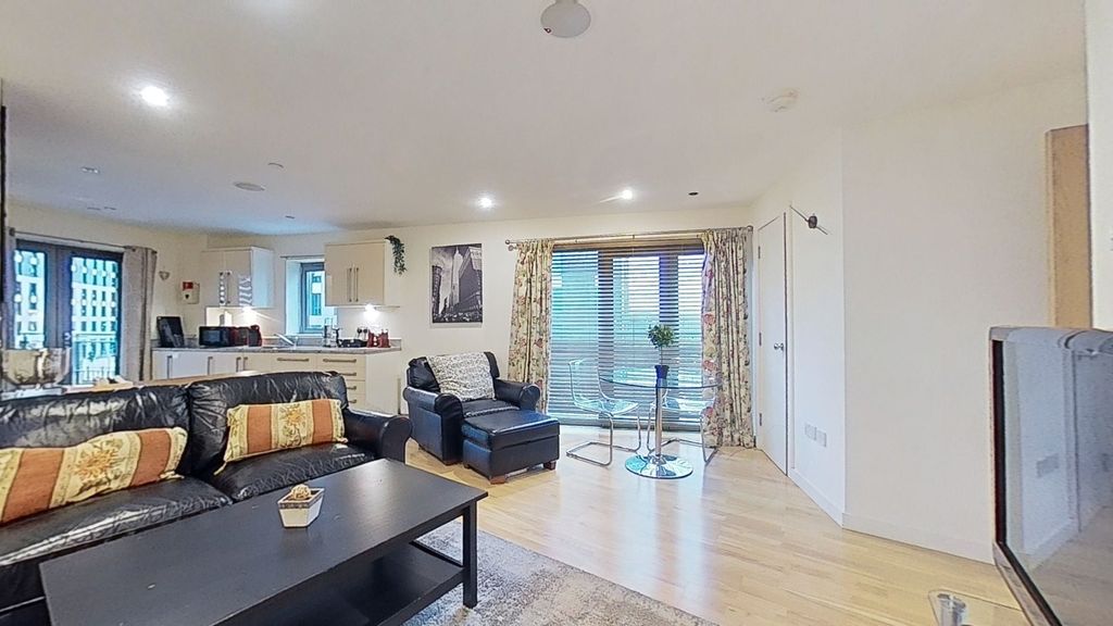 Property photo 3 of 12 Photo 3