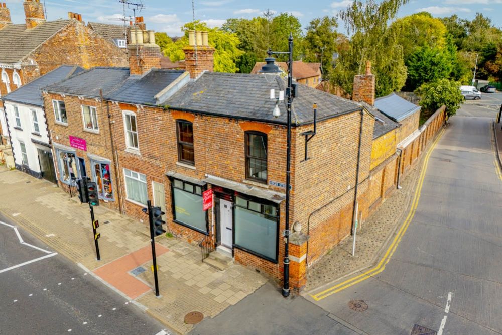 Property photo 1 of 36 85 High Street (Holbeach)-2