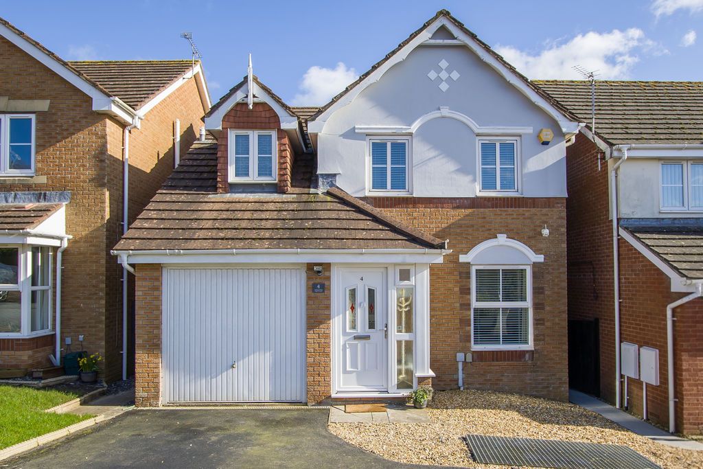 Property photo 1 of 19 Photo 20